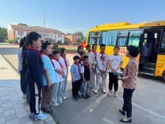 <b>提高师生应对突发事务</b>